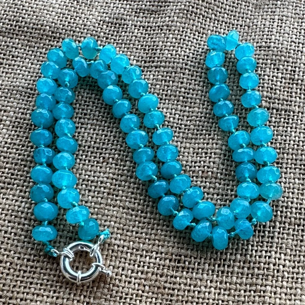 Blue Quartz Beads Hand knotted Elegant Beaded Necklace New